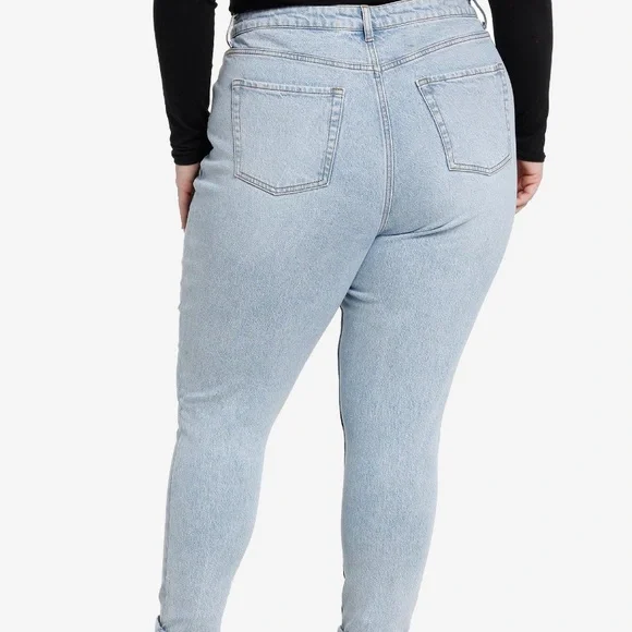 Disney Mulan Mom Jeans Plus Size Hot Topic Princess‎ - Picture 2 of 2